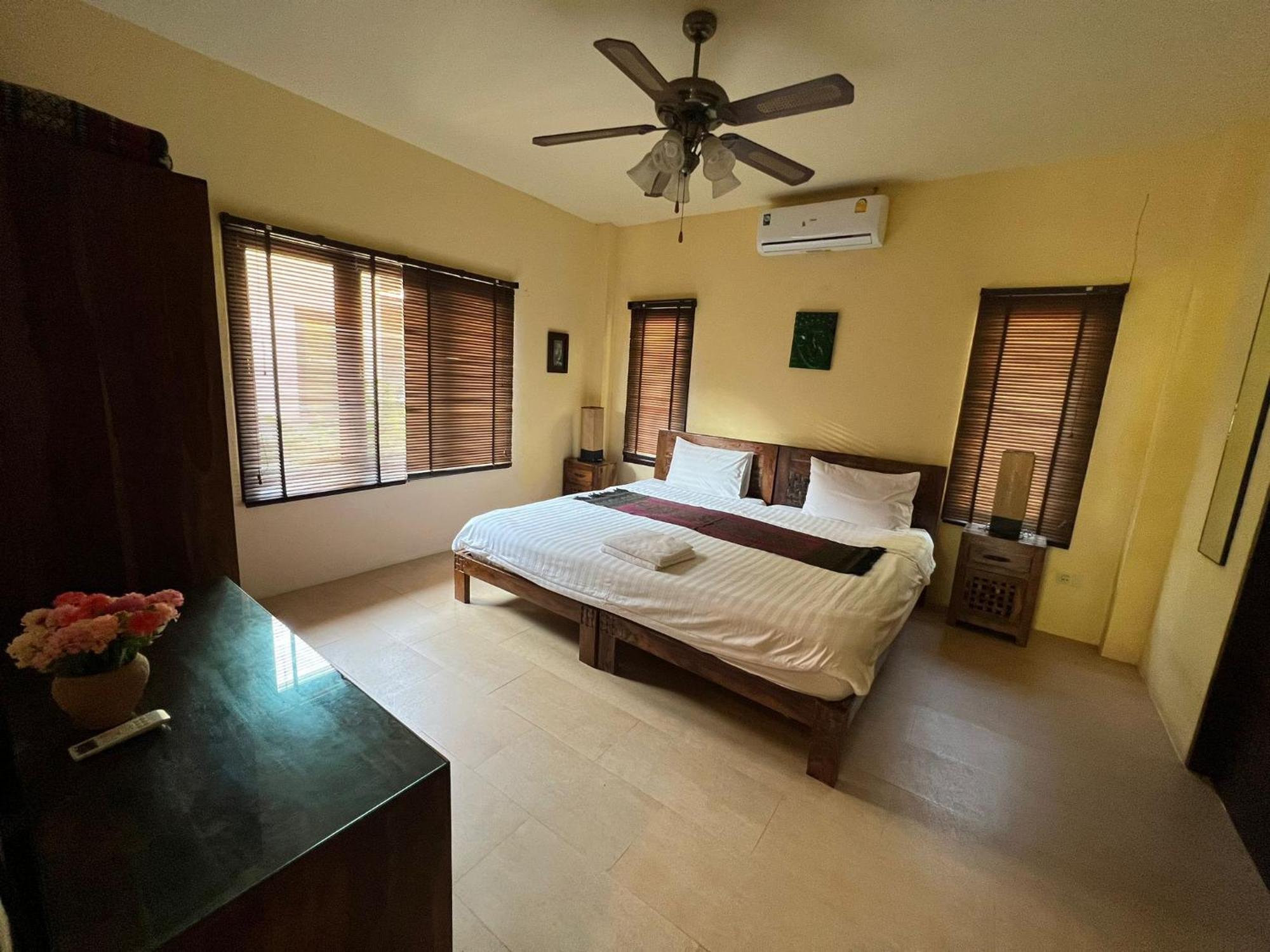 Baan Tropicana Mae Nam Exterior photo