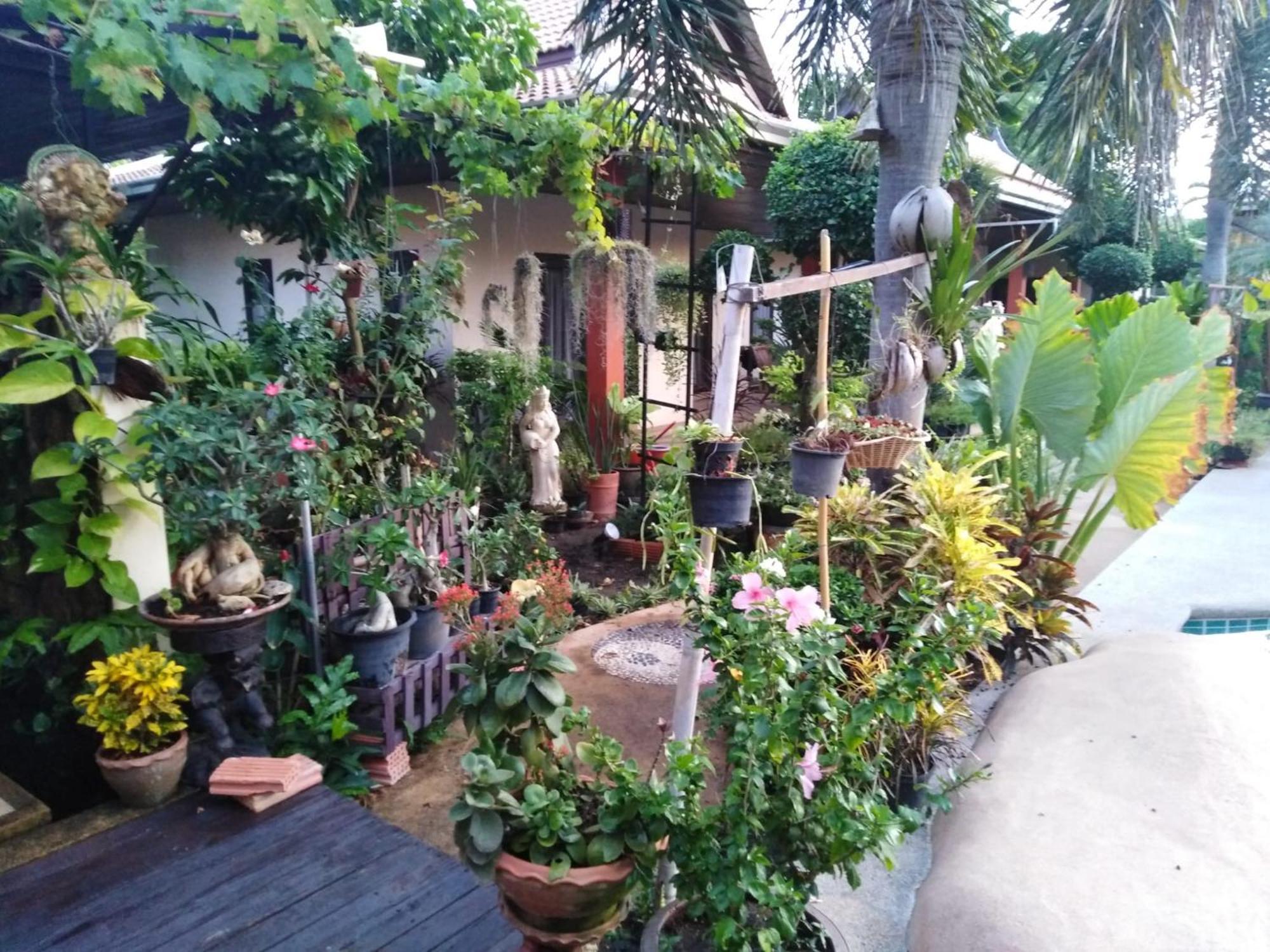 Baan Tropicana Mae Nam Exterior photo